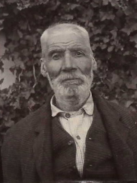 Henry James Fletcher
(Image Ararat Asylum Admission Feb 1907)